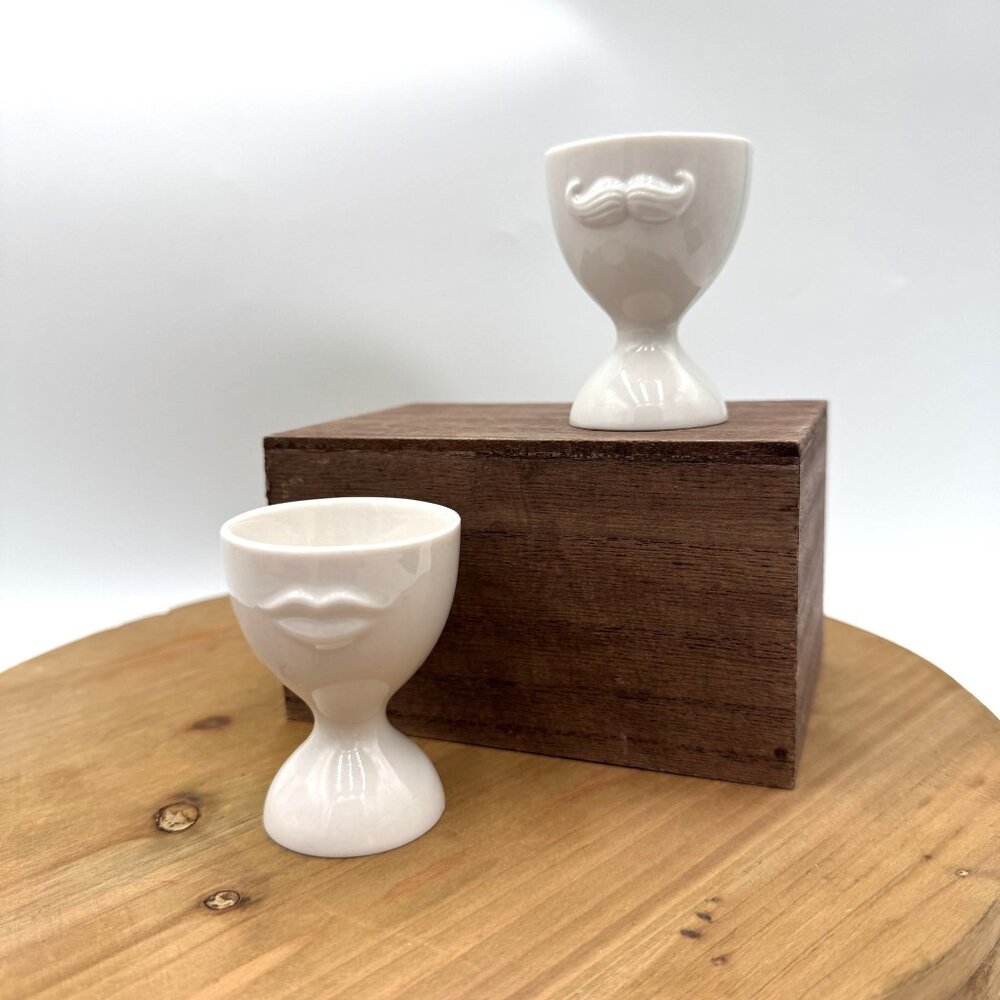 Jonathan Adler Mr. & Mrs. Muse Egg O Cups Whimsical fun white mustache lips uniq